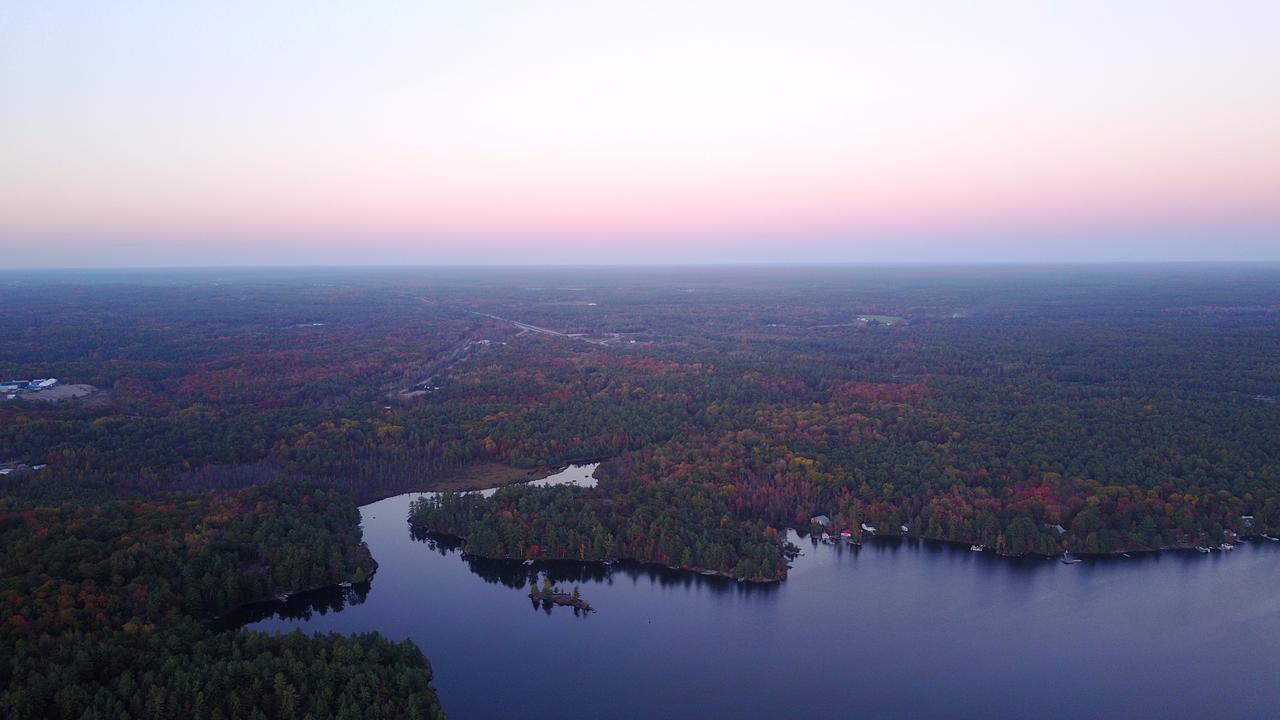Four Ninety Muskoka B & B Грейвенхерст Экстерьер фото